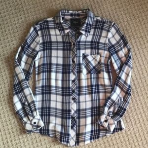 Rails Plaid Flannel Shirt in White/Navy Blue